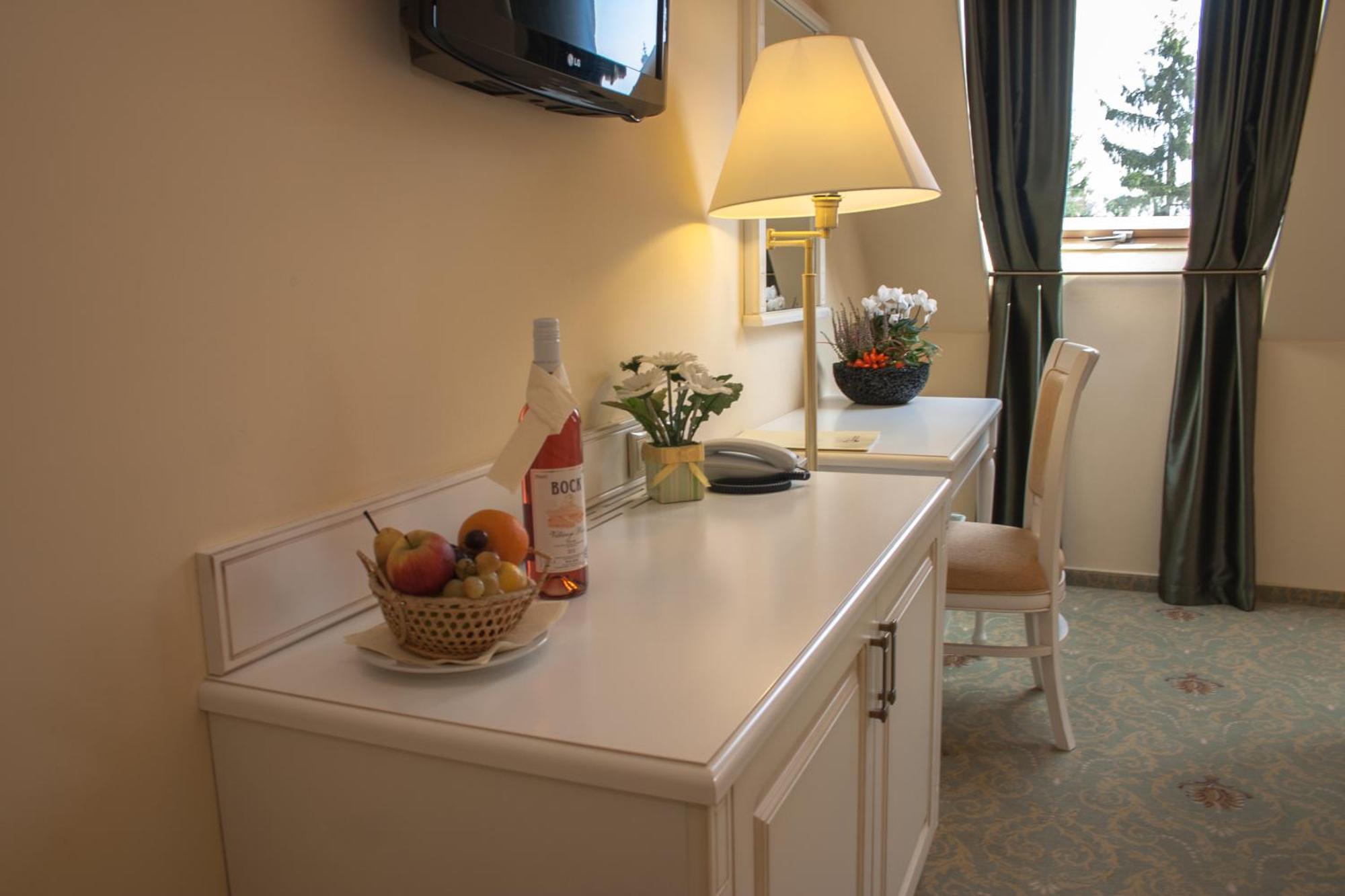 Calimbra Wellness Hotel Superior ميسكولك المظهر الخارجي الصورة