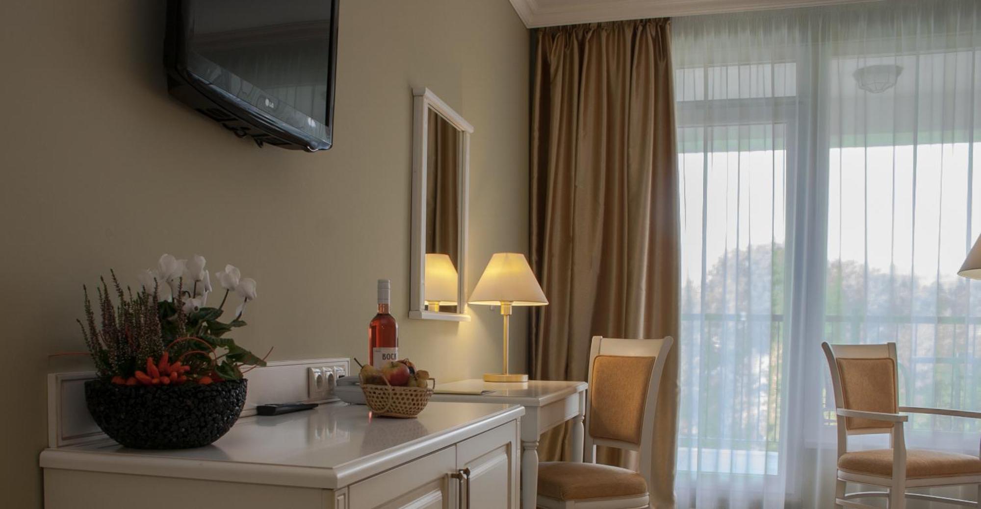 Calimbra Wellness Hotel Superior ميسكولك المظهر الخارجي الصورة