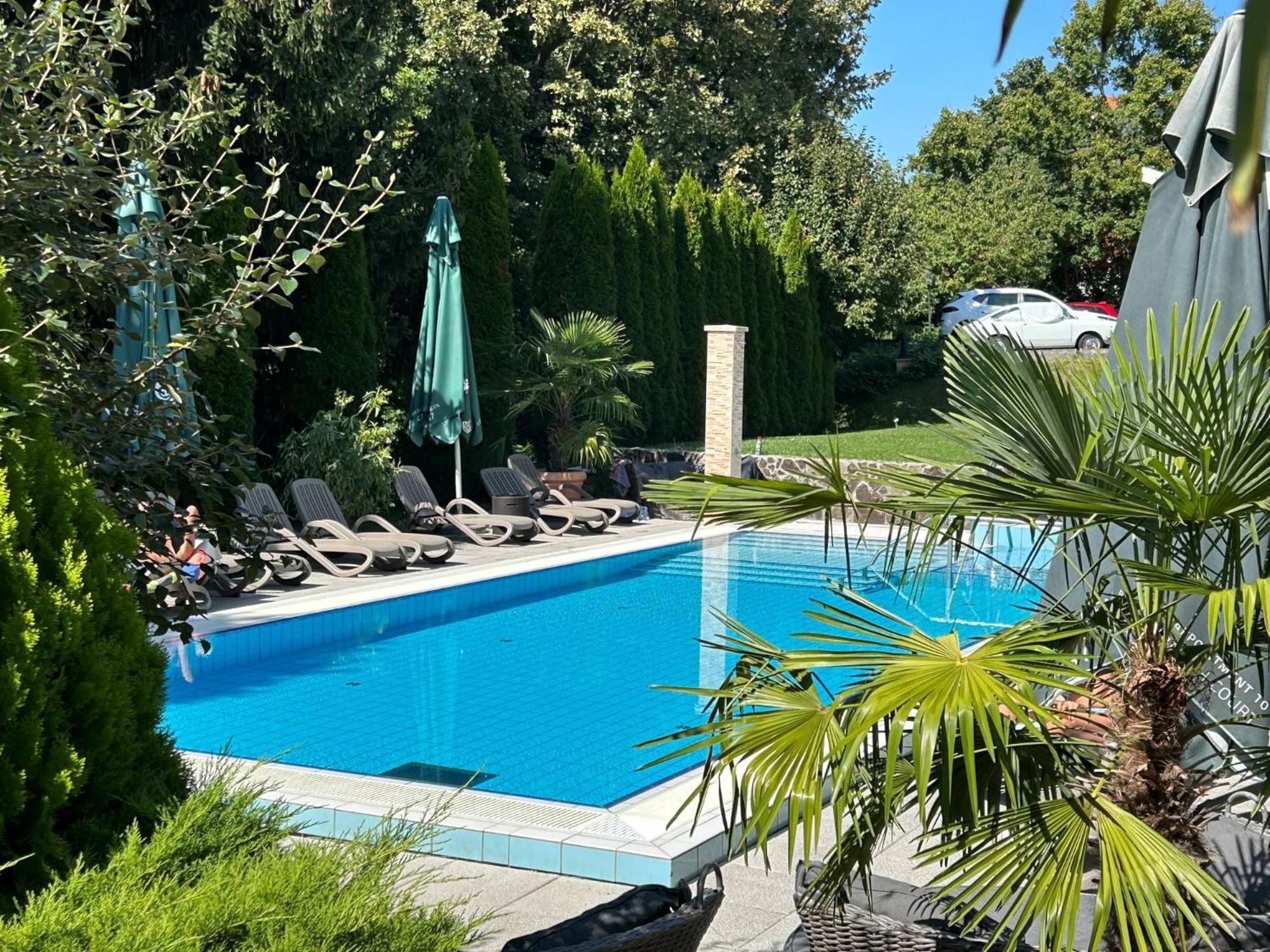 Calimbra Wellness Hotel Superior ميسكولك المظهر الخارجي الصورة