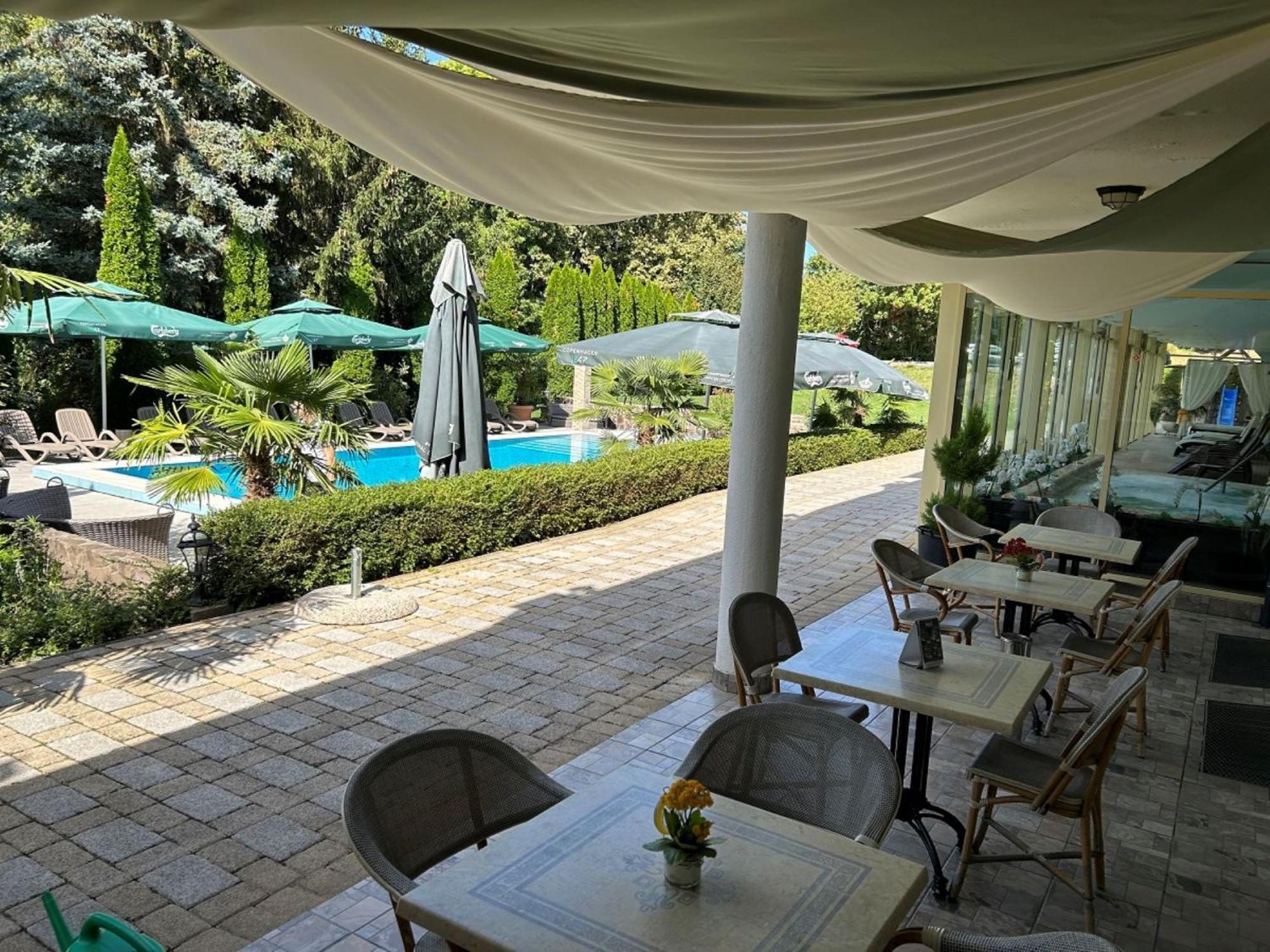 Calimbra Wellness Hotel Superior ميسكولك المظهر الخارجي الصورة