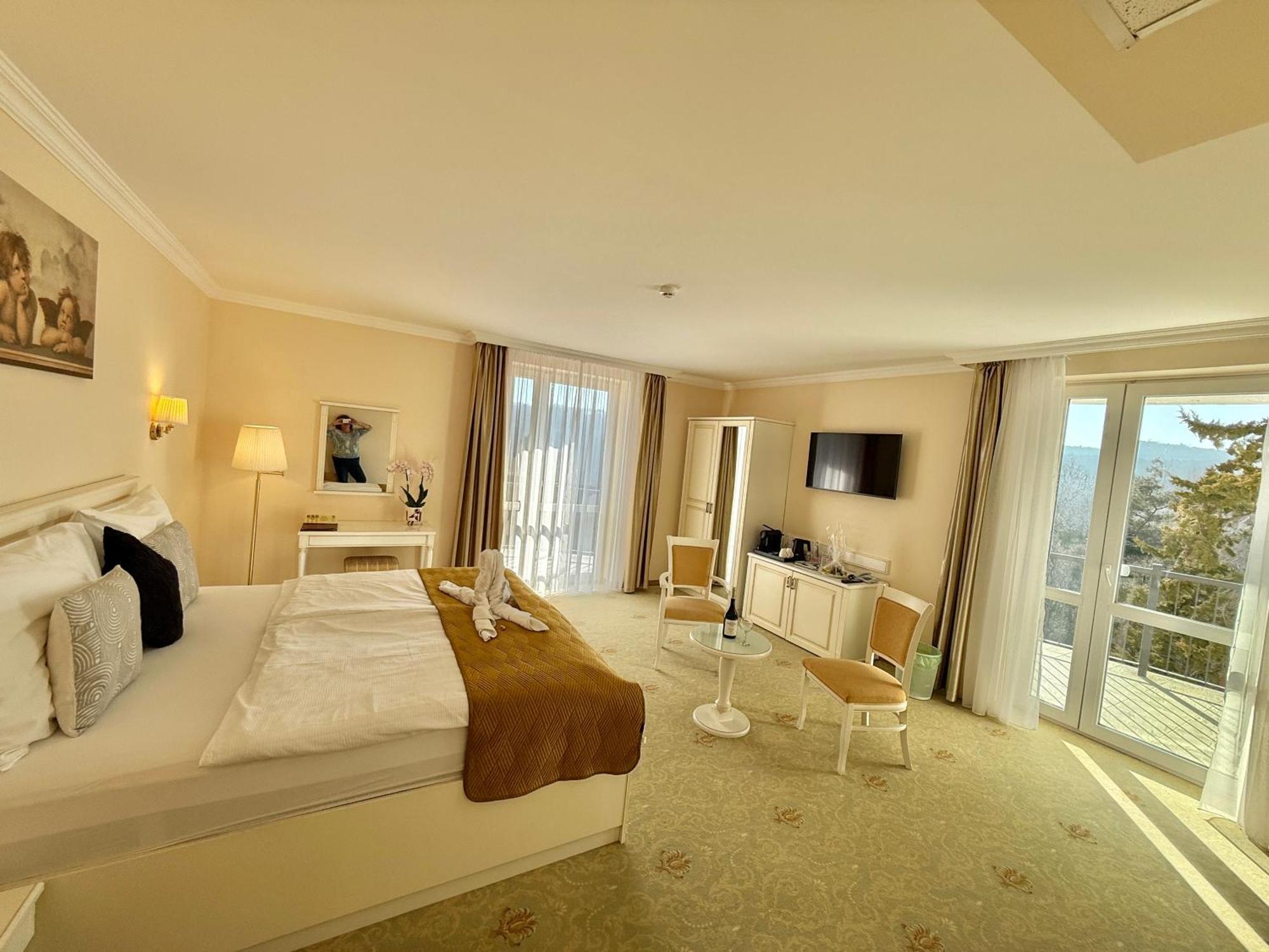 Calimbra Wellness Hotel Superior ميسكولك المظهر الخارجي الصورة